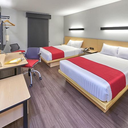 City Express By Marriott Monterrey Lindavista Guadalupe  Экстерьер фото